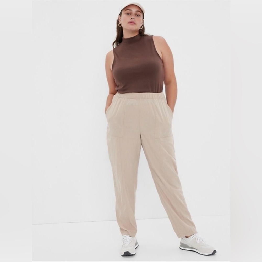 Gap Tencel Cropped Pants